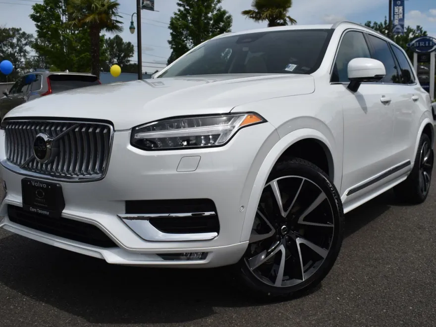 2024 Volvo XC90 Ultimate photo 1