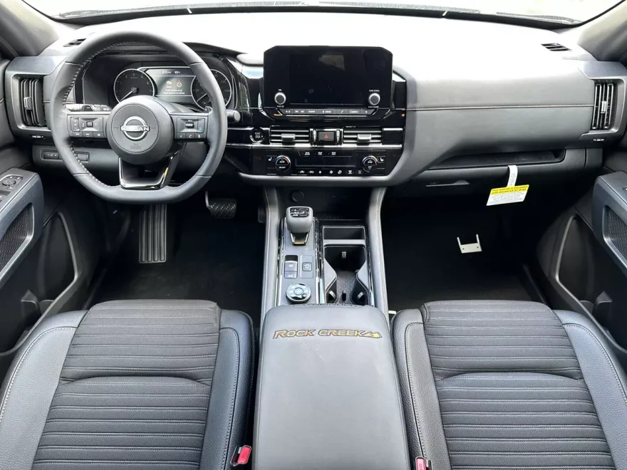 2025 Nissan Pathfinder Rock Creek photo 1