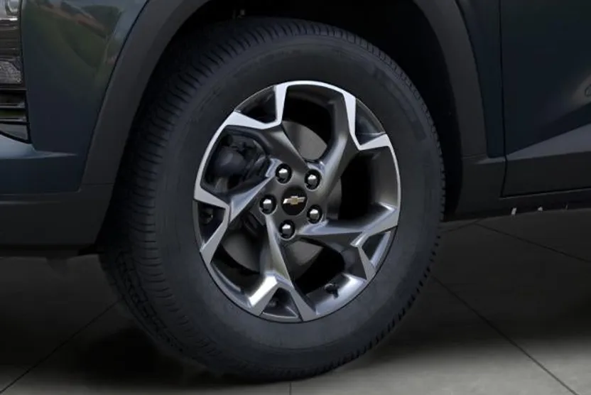 2025 Chevrolet Trax LT photo 1