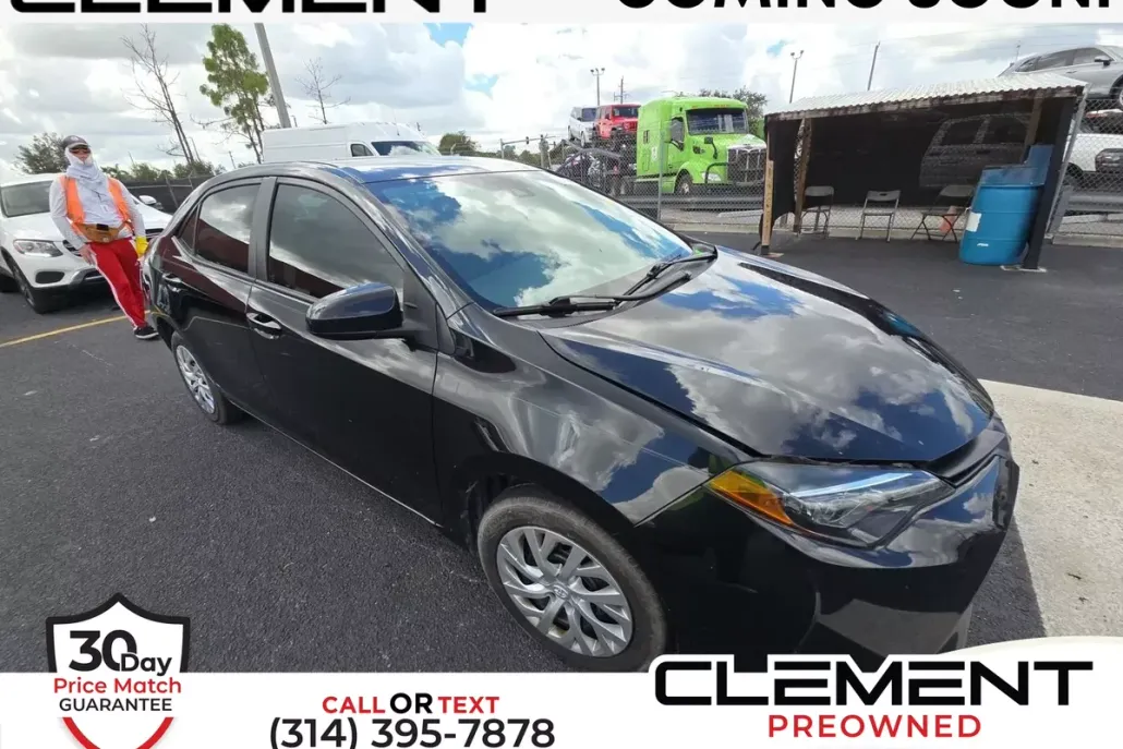 2019 Toyota Corolla XLE XSE photo 1