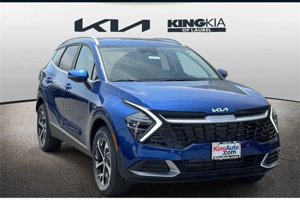 2025 Kia Sportage EX photo 1