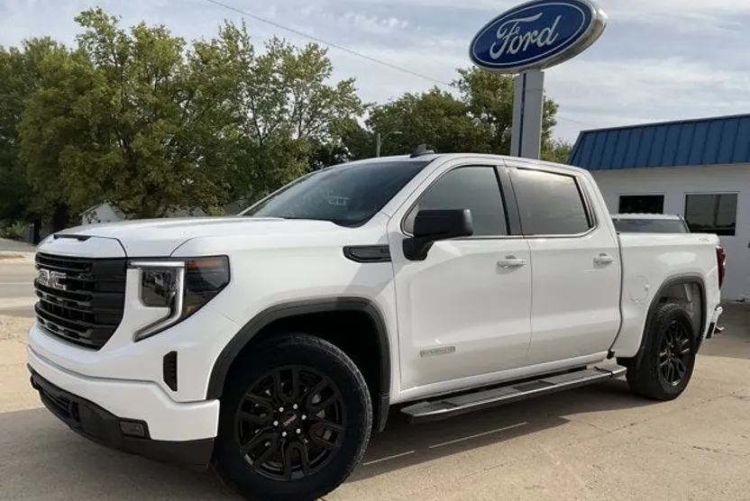 2024 Gmc Sierra 1500 Elevation photo 1
