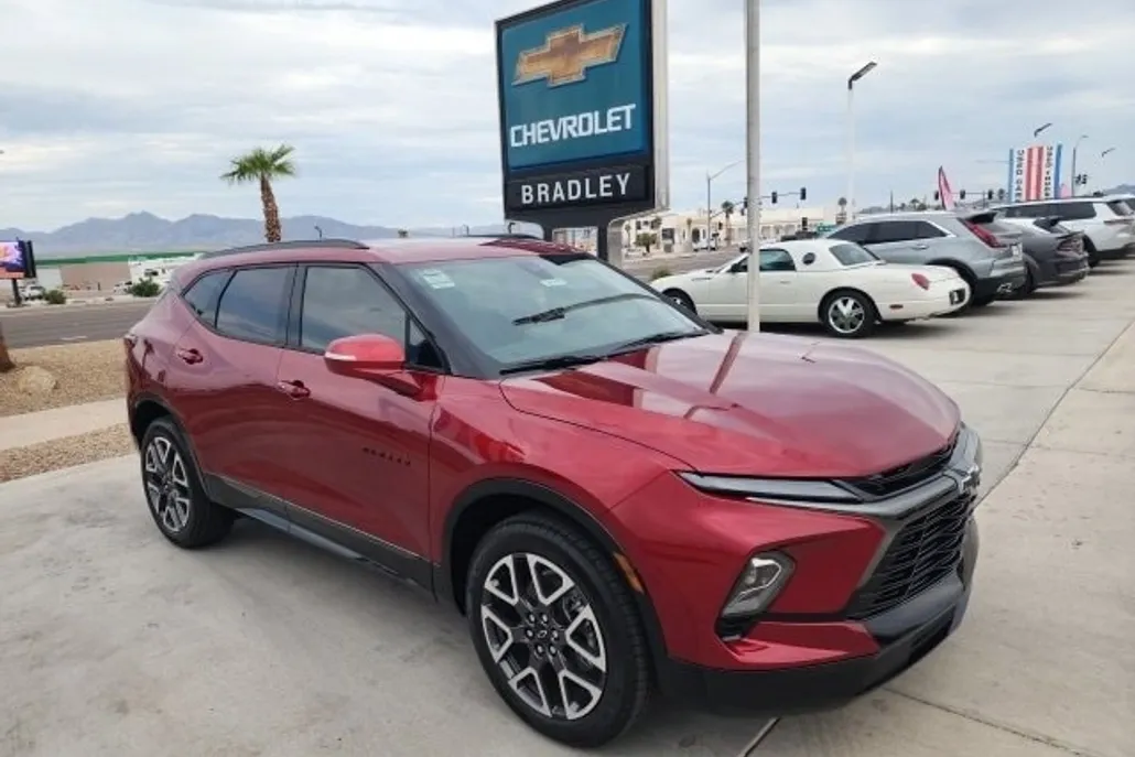 2025 Chevrolet Blazer RS photo 1