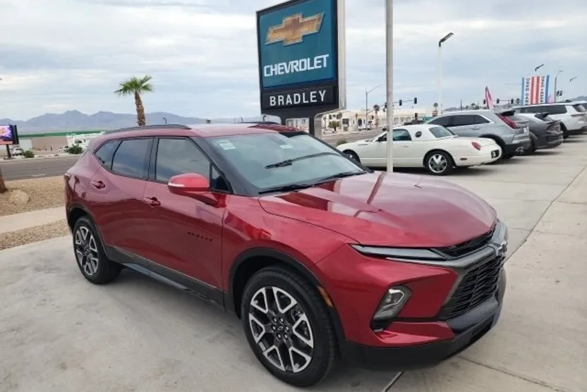 2025 Chevrolet Blazer RS photo 1