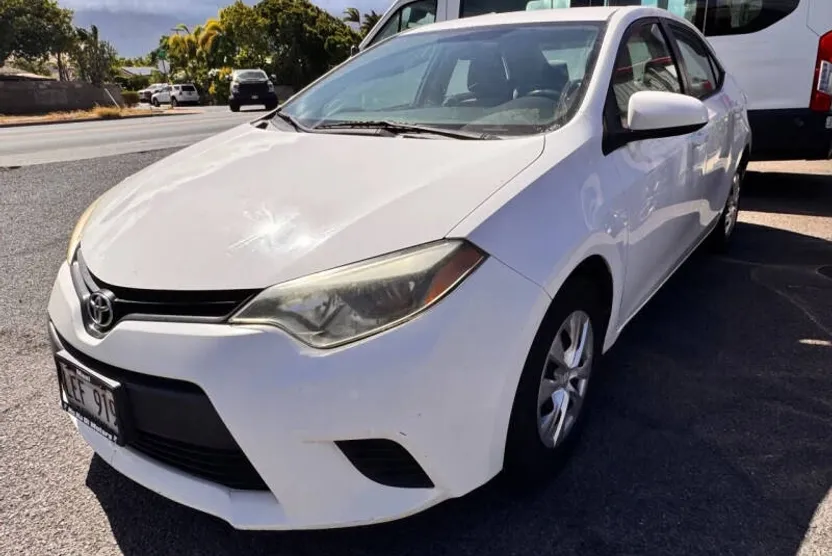 2014 Toyota Corolla L photo 1