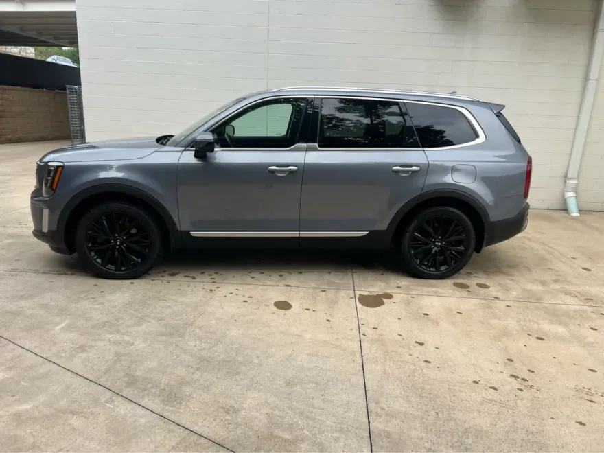 2021 Kia Telluride SX photo 1