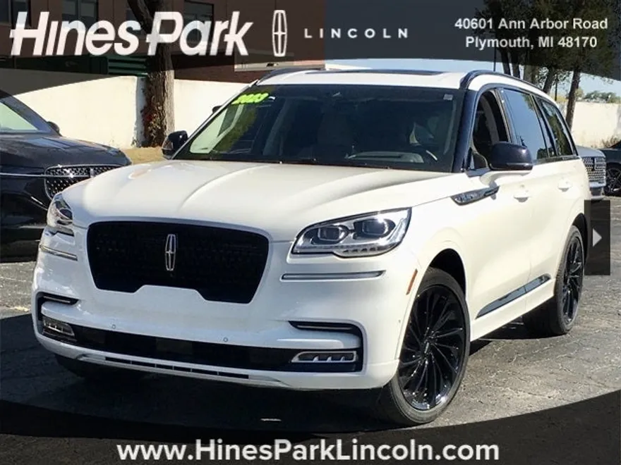 2023 Lincoln Aviator Reserve photo 1