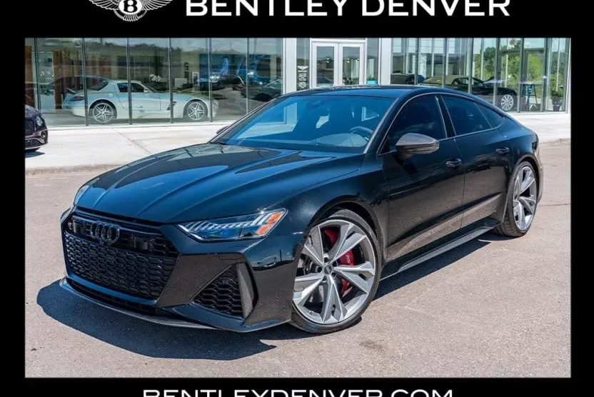 2022 Audi RS 7 Base photo 1