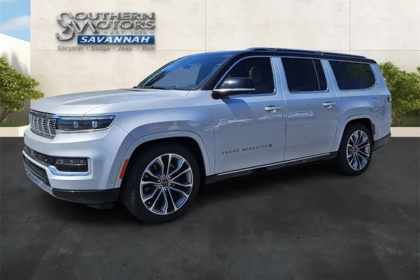 2024 Jeep Grand Wagoneer L III photo 1