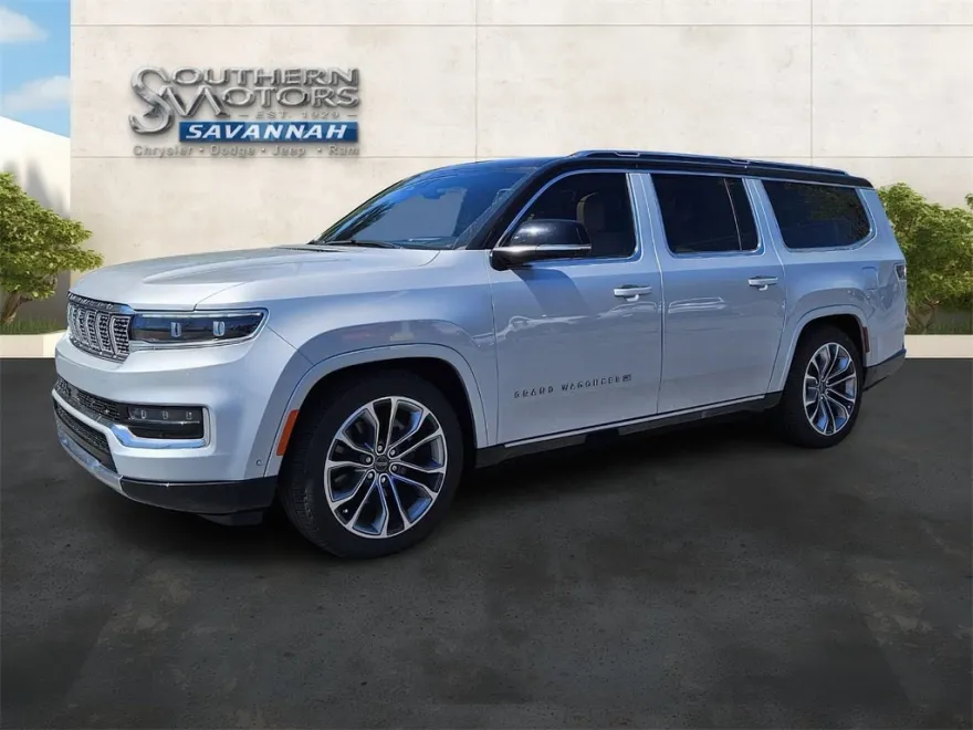 2024 Jeep Grand Wagoneer L III photo 1