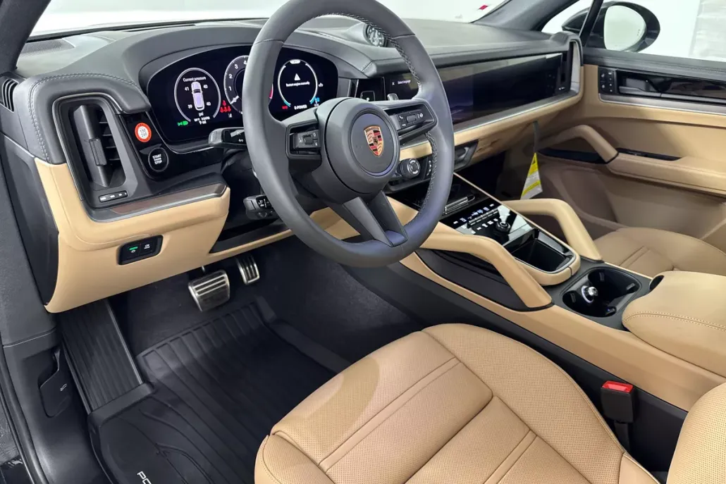 2026 Porsche Cayenne E-Hybrid S photo 1