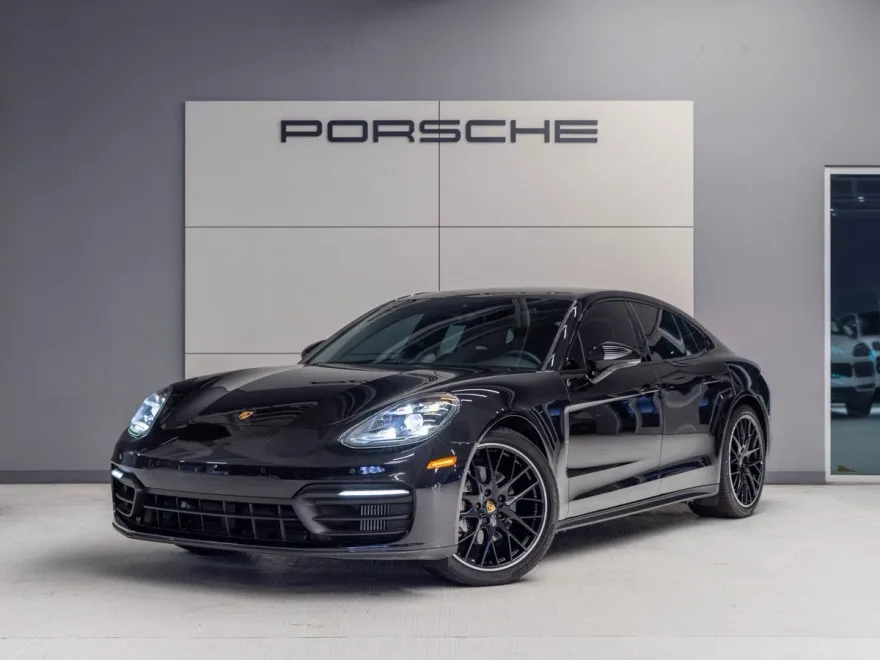 2022 Porsche Panamera Platinum photo 1