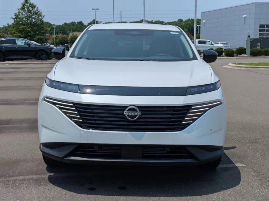 2025 Nissan Murano SV photo 1