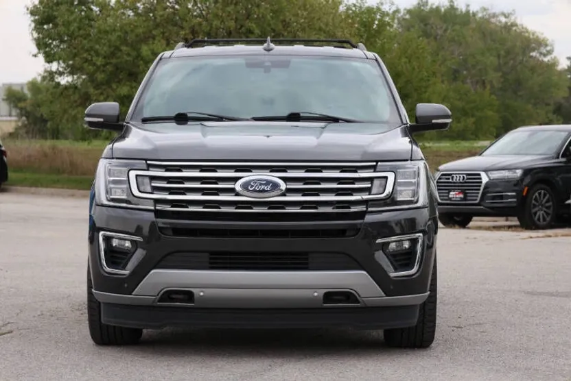 2021 Ford Expedition Limited photo 1