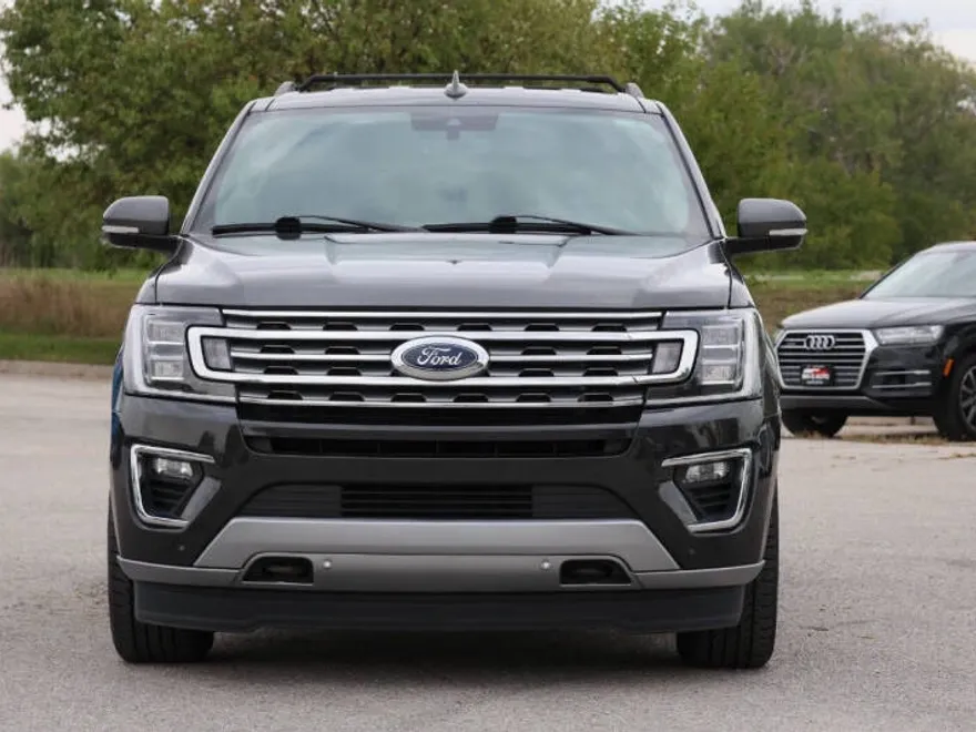 2021 Ford Expedition Limited photo 1