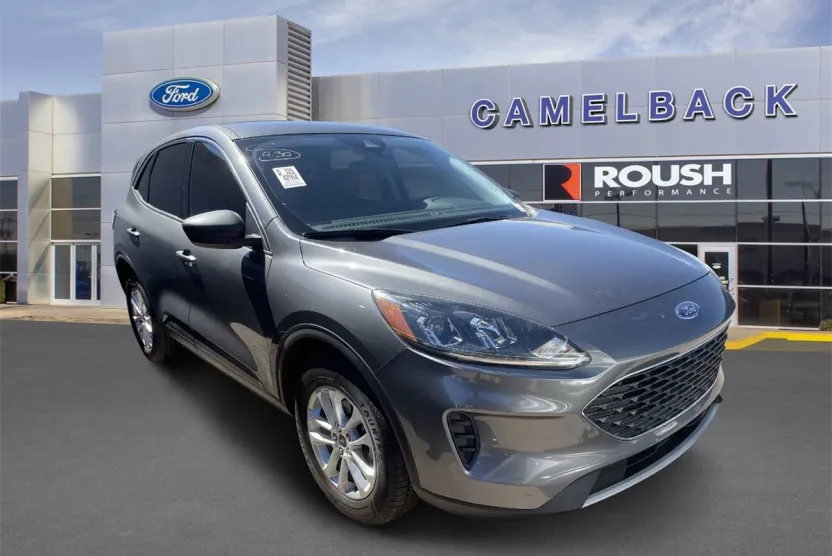 2022 Ford Escape Hybrid SE photo 1