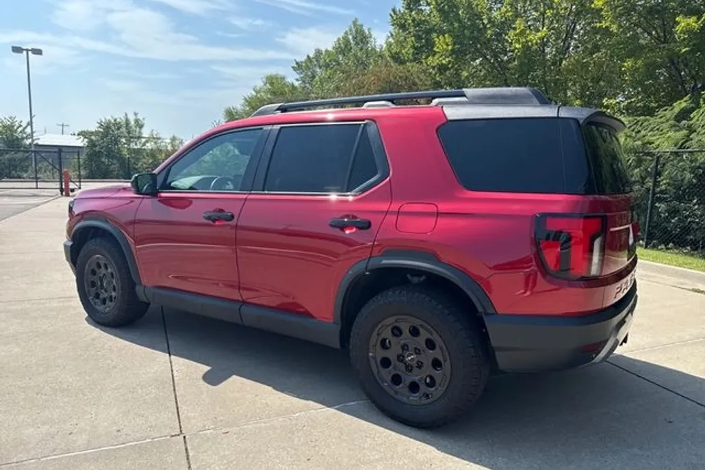 2026 Honda Passport TrailSport photo 1