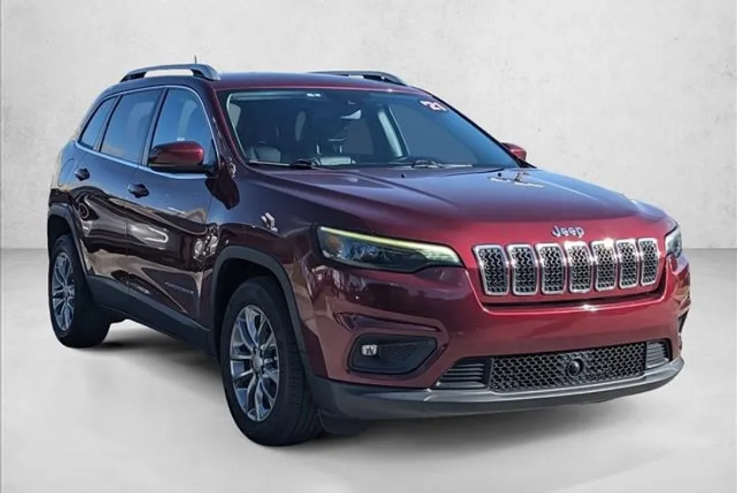 2021 Jeep Cherokee Latitude Lux photo 1