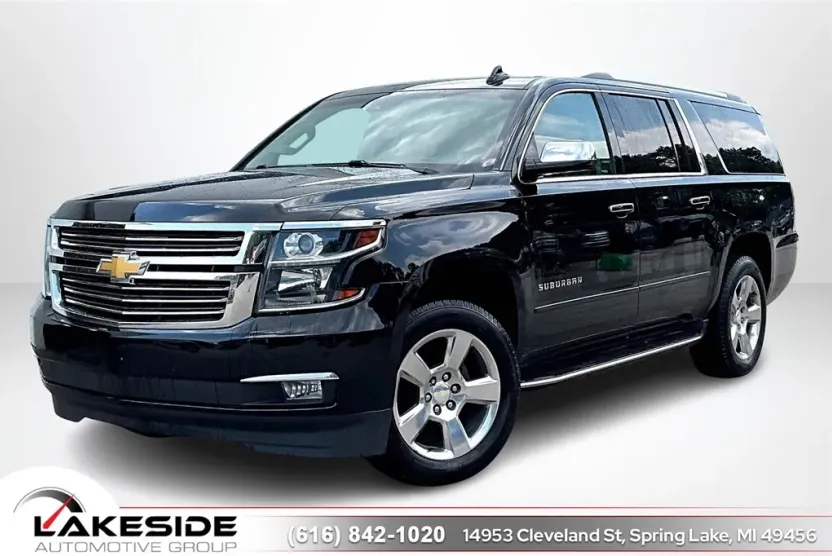 2017 Chevrolet Suburban Premier photo 1