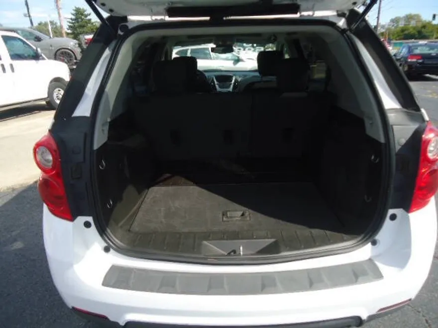 2013 Chevrolet Equinox LT photo 1