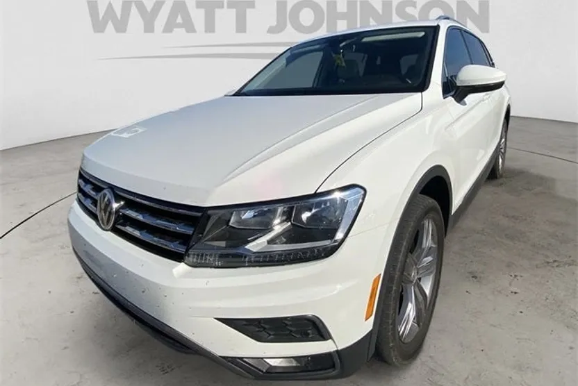 2020 Volkswagen Tiguan SE photo 1