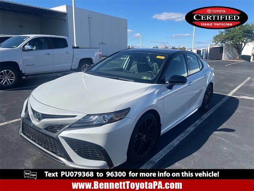 2023 Toyota Camry XSE photo 1