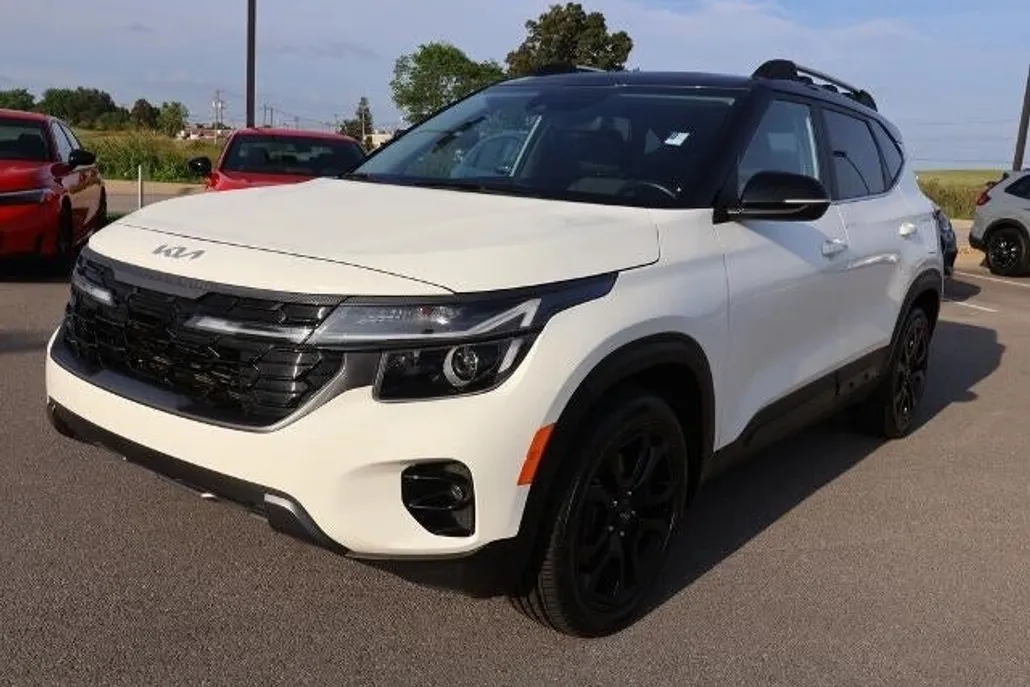 2024 Kia Seltos X-Line photo 1