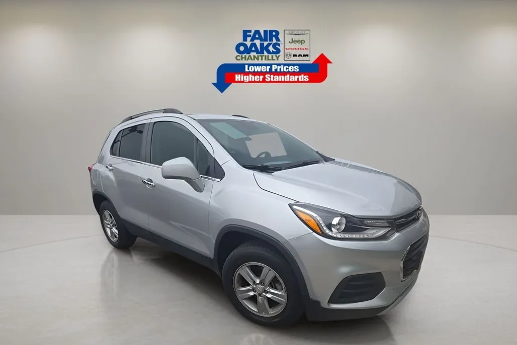2019 Chevrolet Trax LT photo 1