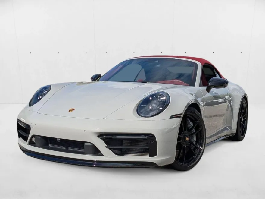 2023 Porsche 911 4 GTS photo 1