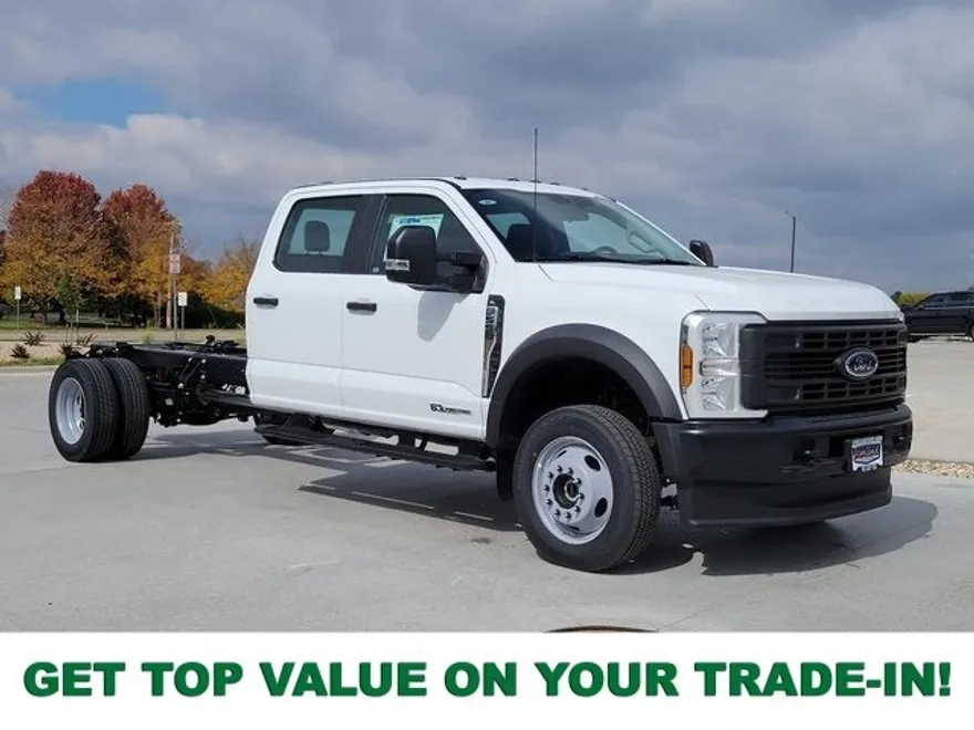 2026 Ford F-550 photo 1