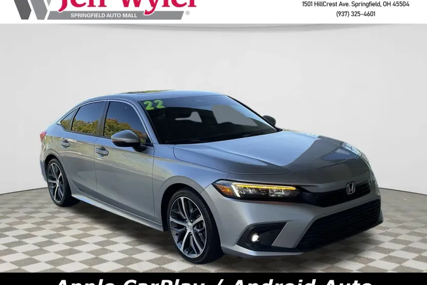 2022 Honda Civic Touring photo 1