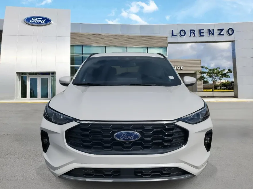 2024 Ford Escape ST-Line Elite photo 1