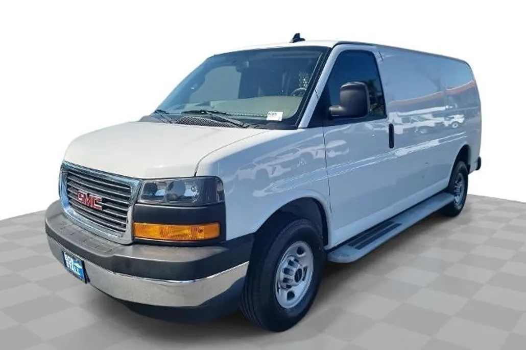 2023 Gmc Savana Cargo 2500 photo 1
