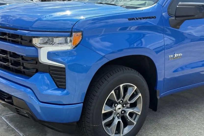2026 Chevrolet Silverado 1500 RST photo 1