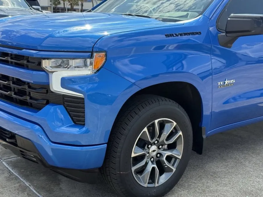 2026 Chevrolet Silverado 1500 RST photo 1