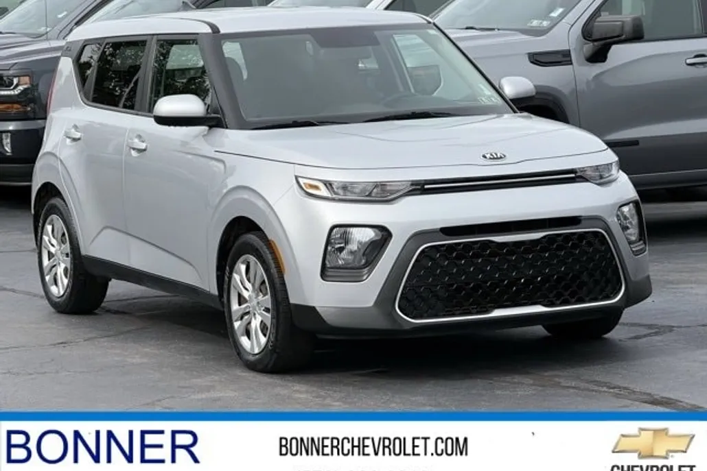 2020 Kia Soul LX S X-Line photo 1