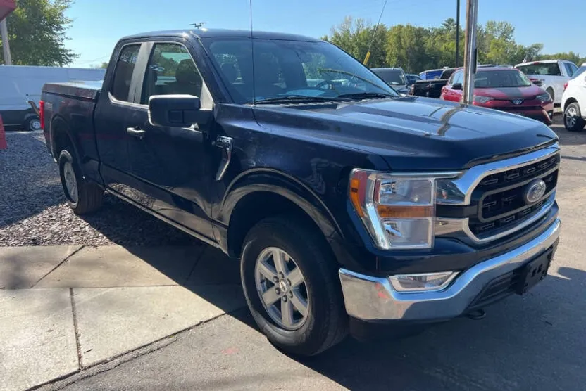 2021 Ford F-150 XLT photo 1
