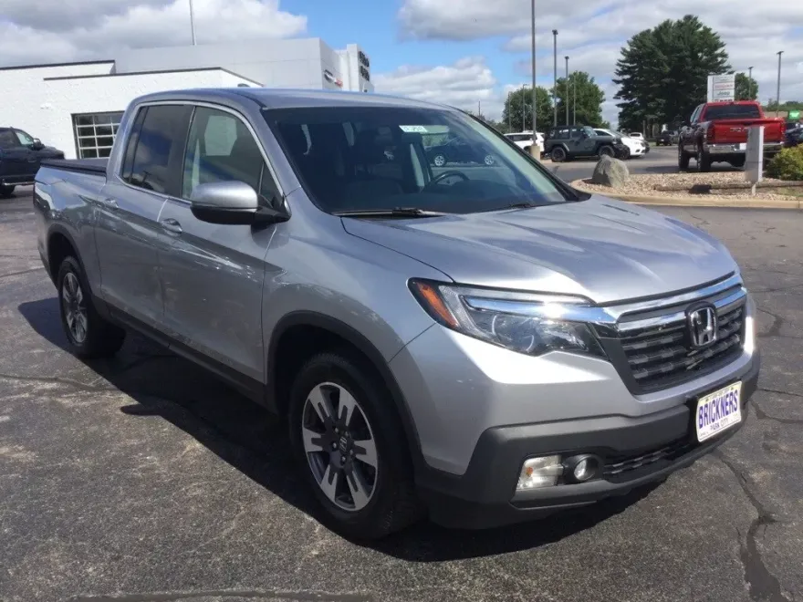 2017 Honda Ridgeline RTL photo 1