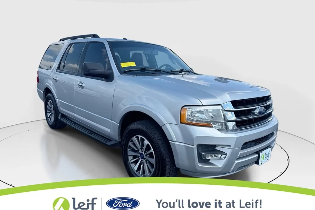 2015 Ford Expedition XLT photo 1