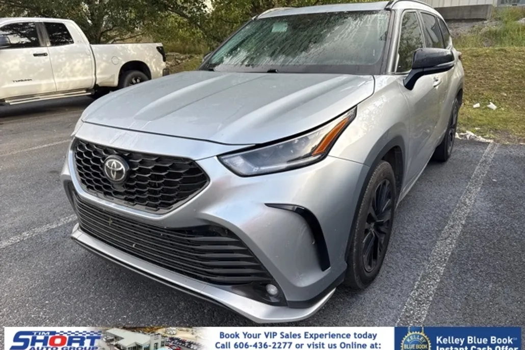 2023 Toyota Highlander Limited Platinum XLE XSE photo 1