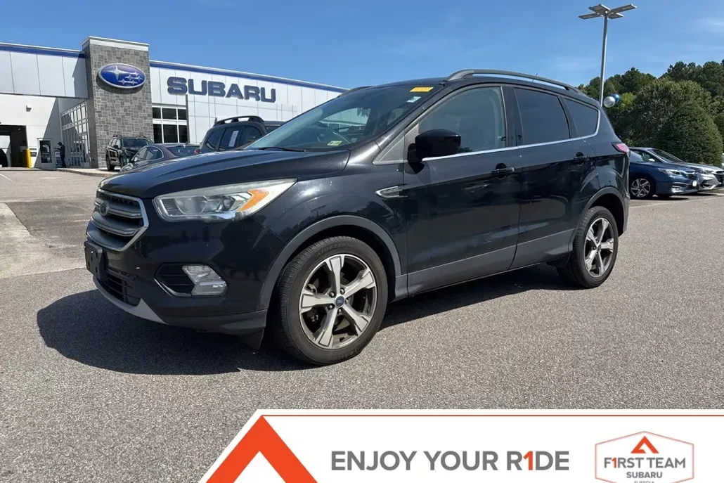 2017 Ford Escape SE photo 1
