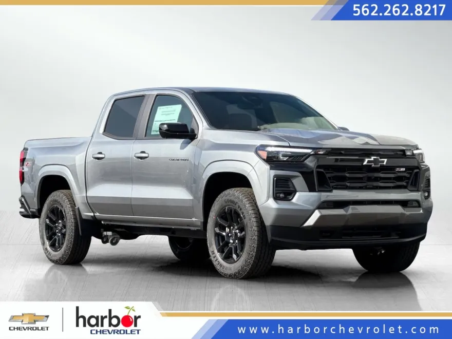 2025 Chevrolet Colorado Z71 photo 1