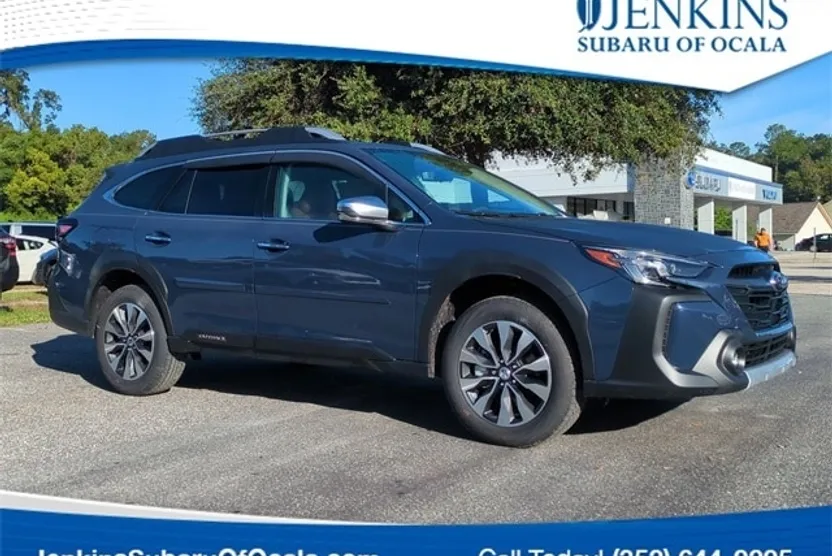 2025 Subaru Outback Touring XT photo 1