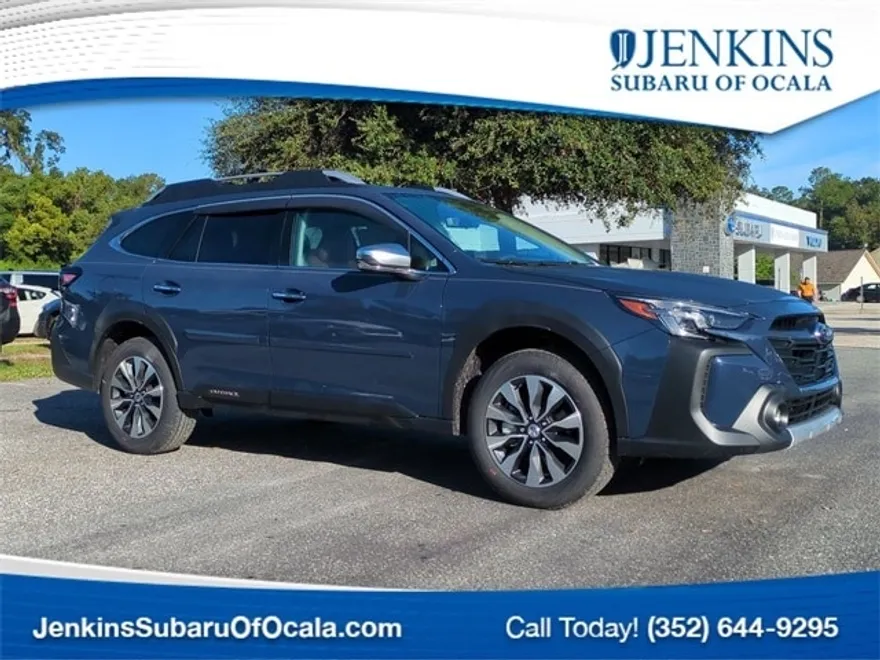 2025 Subaru Outback Touring XT photo 1