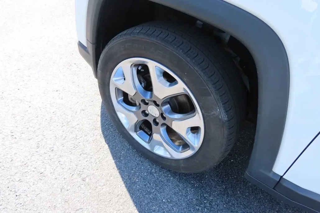 2020 Jeep Compass Limited photo 1