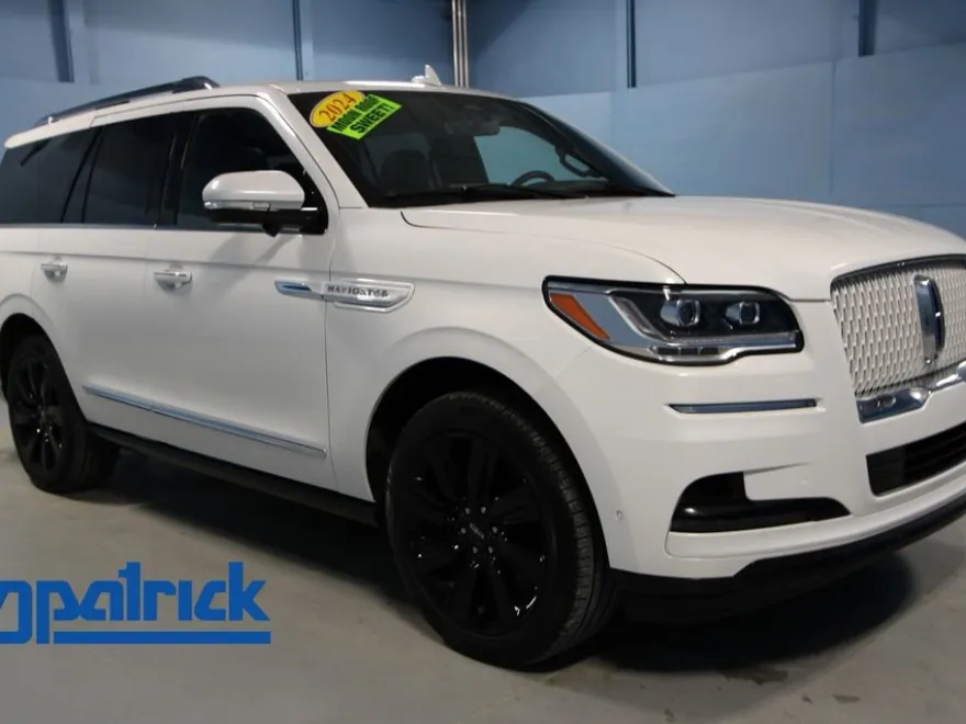 2024 Lincoln Navigator Reserve photo 1