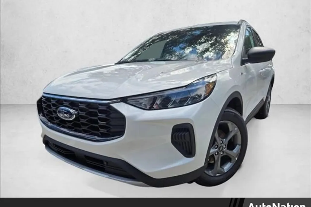 2025 Ford Escape ST-Line photo 1