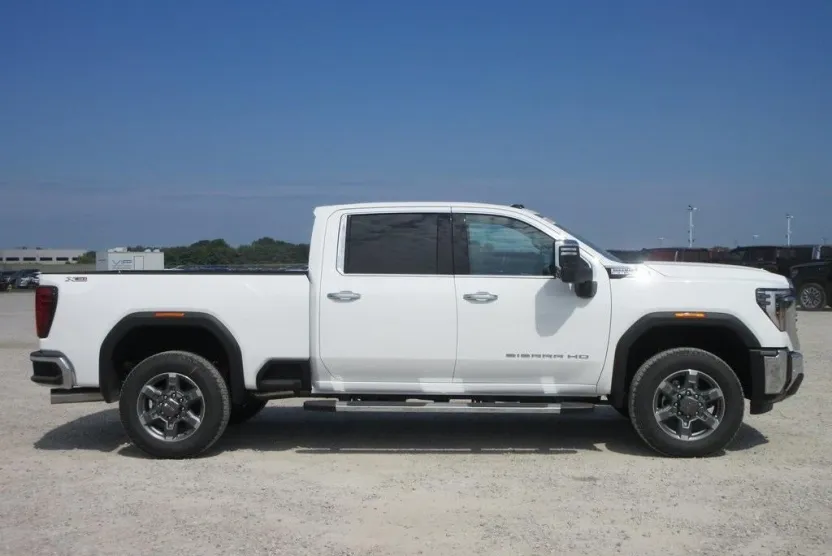 2025 Gmc Sierra 2500 HD SLE photo 1