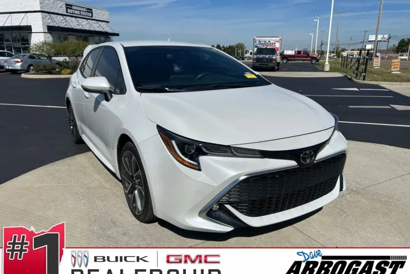2022 Toyota Corolla XSE photo 1