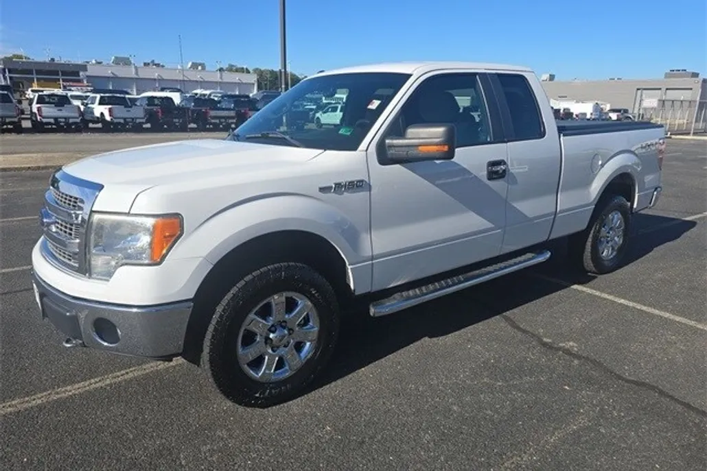 2013 Ford F-150 XLT photo 1